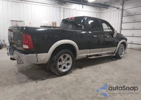 2010 Dodge Ram 1500 Laramie z USA, uszkodzony, nr VIN 1D7RV1GT7AS103362